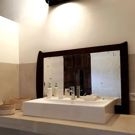 Charming House Between Port And Center Holiday home *