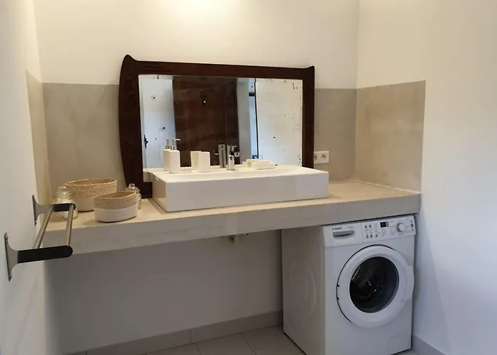 Charming House Between Port And Center Porto-Vecchio (Corsica)